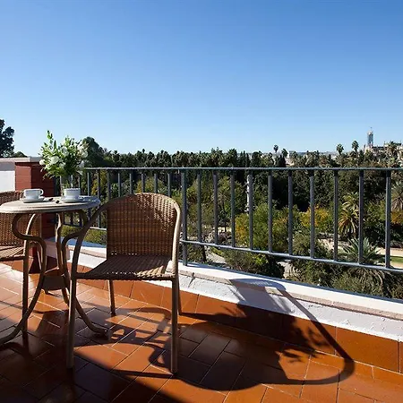 Alcázar Hotel